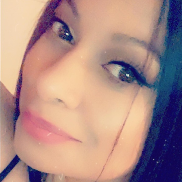 Meet your Posher, Myriam - Picture 6 of 8